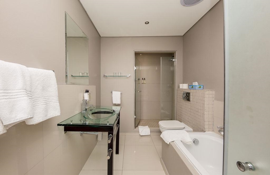 1 Bedroom Property for Sale in Beachfront Western Cape